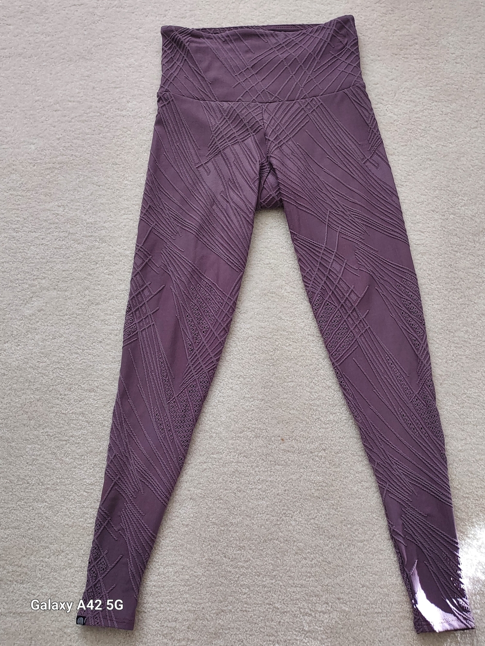 Onzie Purple Textured Selenite High-Waist Leggings